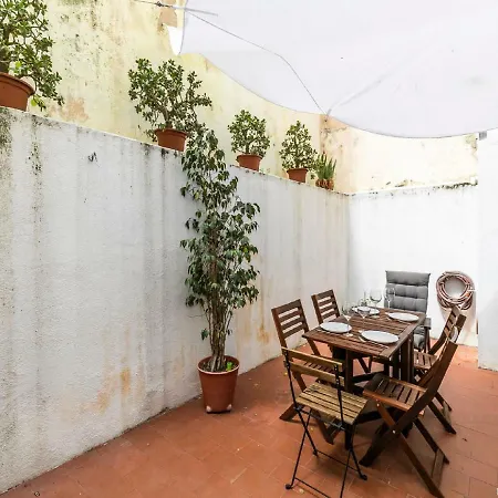 Santa Clara Pateo Apartment *